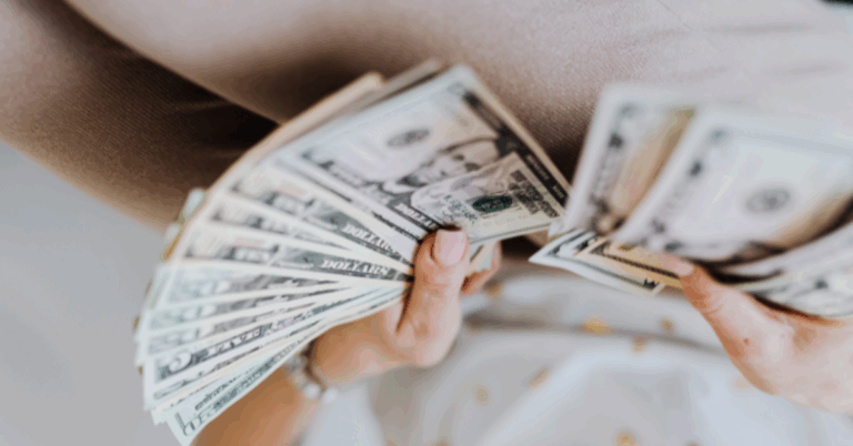 Money Lender